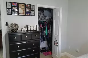 15570 SW 105th Ln, Miami, FL 33196 - Photo 9