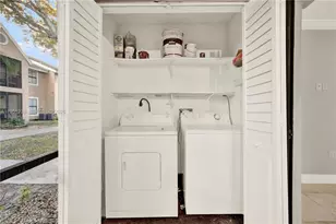 15570 SW 105th Ln, Miami, FL 33196 - Photo 17