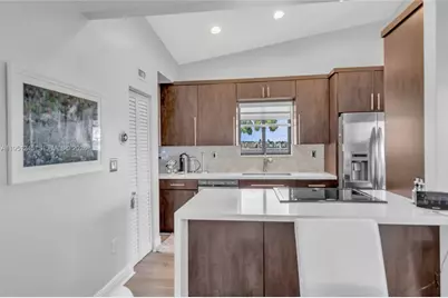 15539 N Miami Lakeway N #203-22, Miami Lakes, FL 33014 - Photo 7