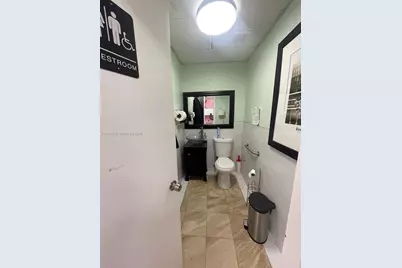 627 S State Road 7, Hollywood, FL 33023 - Photo 15