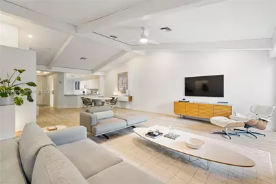 2090 Borealis Way, Weston, FL 33327 - Photo 9