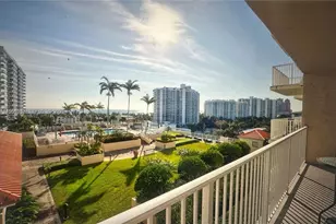 3020 NE 32nd Ave, Fort Lauderdale, FL 33308 - Photo 5