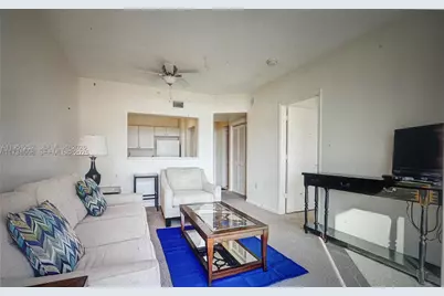 3020 NE 32nd Ave #817, Fort Lauderdale, FL 33308 - Photo 9