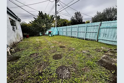 1335 NE 176th St, North Miami Beach, FL 33162 - Photo 27