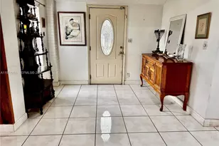 1335 NE 176th St, North Miami Beach, FL 33162 - Photo 21