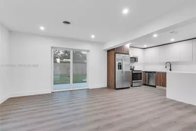 3180 NE 10th Ter, Pompano Beach, FL 33064 - Photo 9