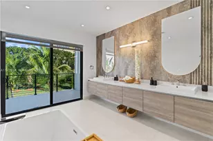 16773 S Botaniko Dr S, Weston, FL 33326 - Photo 69