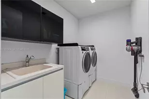 16773 S Botaniko Dr S, Weston, FL 33326 - Photo 89