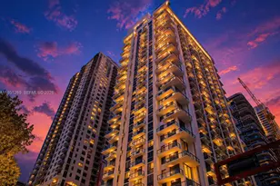 11 NE 6th St, Miami, FL 33132 - Photo 1