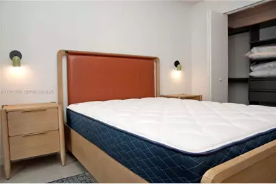 11 NE 6th St #1109, Miami, FL 33132 - Photo 23