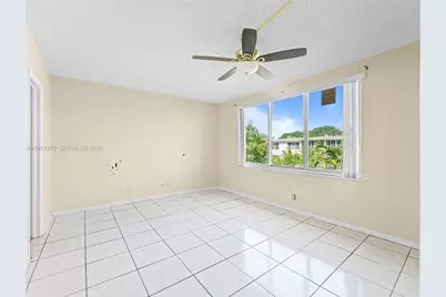 6005 Del Lago Cir #305, Sunrise, FL 33313 - Photo 15