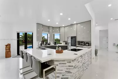 13118 SW 215th Ter, Miami, FL 33177 - Photo 11