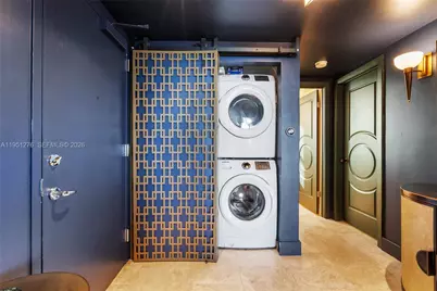 200 Ocean Dr #8F, Miami Beach, FL 33139 - Photo 17