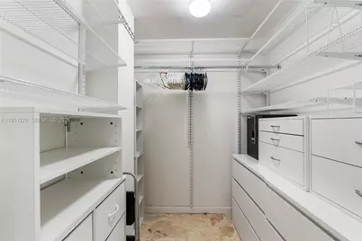 200 Ocean Dr #8F, Miami Beach, FL 33139 - Photo 35