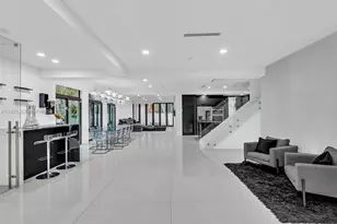 3010 Alton Rd, Miami Beach, FL 33140 - Photo 3