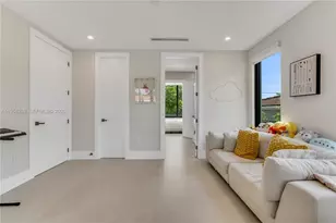 8826 Froude Ave, Surfside, FL 33154 - Photo 31