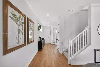 10752 Northbrook Cir, Palm Beach Gardens, FL 33412 - Photo 5