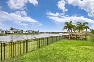 10752 Northbrook Cir, Palm Beach Gardens, FL 33412 - Photo 41