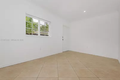 1000 Palm Trl #6, Delray Beach, FL 33483 - Photo 11