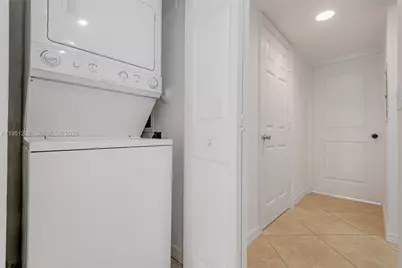 1000 Palm Trl #6, Delray Beach, FL 33483 - Photo 15