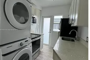 1248 Marseille Dr, Miami Beach, FL 33141 - Photo 11