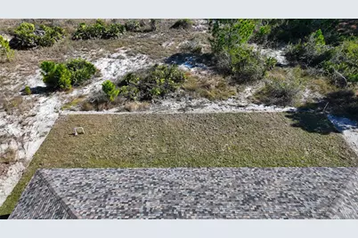 843 S Burns Ave S, Lehigh Acres, FL 33974 - Photo 45