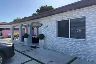 224 E 42nd St, Hialeah, FL 33013 - Photo 9