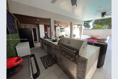 224 E 42nd St, Hialeah, FL 33013 - Photo 53