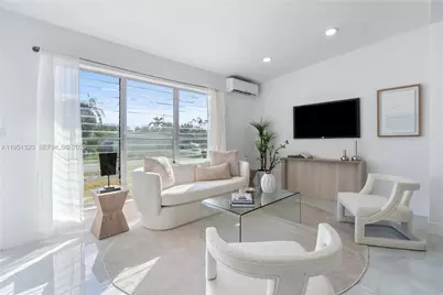 4041 NE 15th Ter, Pompano Beach, FL 33064 - Photo 3