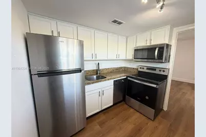 1361 NE 40th Pl #1361, Oakland Park, FL 33334 - Photo 13