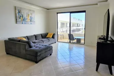 2500 Parkview Dr #2517, Hallandale Beach, FL 33009 - Photo 9