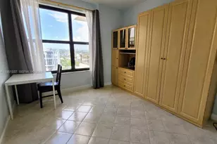 2500 Parkview Dr, Hallandale Beach, FL 33009 - Photo 17
