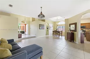 2243 SE 14th Cir, Homestead, FL 33035 - Photo 7