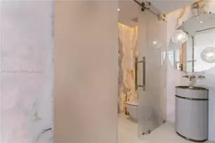 851 NE 1st Ave, Miami, FL 33132 - Photo 31