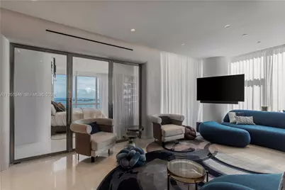 851 NE 1st Ave #3411, Miami, FL 33132 - Photo 47