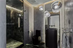 851 NE 1st Ave, Miami, FL 33132 - Photo 35