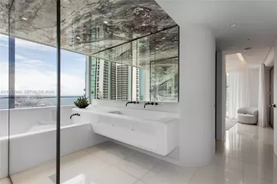 851 NE 1st Ave #3411, Miami, FL 33132 - Photo 63
