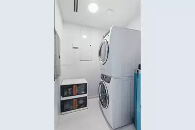 851 NE 1st Ave #3411, Miami, FL 33132 - Photo 53