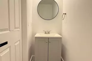 7064 Woodmont Ave, Tamarac, FL 33321 - Photo 9