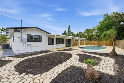 4711 NE 18th Ave, Oakland Park, FL 33334 - Photo 25