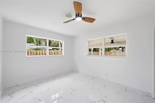 4711 NE 18th Ave, Oakland Park, FL 33334 - Photo 15