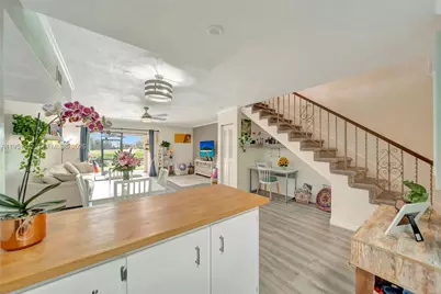 2109 N 14th Ave, Hollywood, FL 33020 - Photo 11