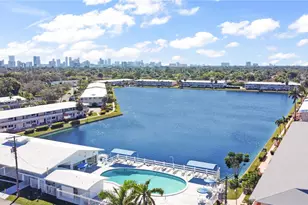 815 SW 10th Terrace, Hallandale Beach, FL 33009 - Photo 23
