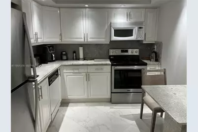 400 Leslie Dr #207, Hallandale Beach, FL 33009 - Photo 9