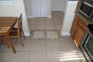 280 Racquet Club Rd, Weston, FL 33326 - Photo 13