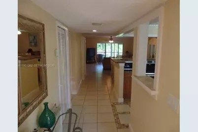 280 Racquet Club Road #102, Weston, FL 33326 - Photo 5