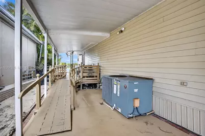3033 Lakeshore Dr, Dania Beach, FL 33312 - Photo 27