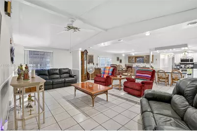 3033 Lakeshore Dr, Dania Beach, FL 33312 - Photo 17