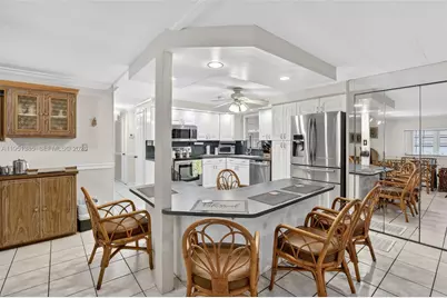 3033 Lakeshore Dr, Dania Beach, FL 33312 - Photo 23