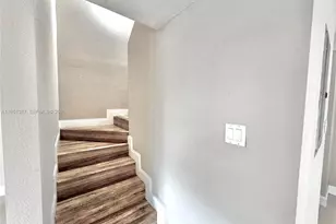 3840 SW 52nd Ave, Pembroke Park, FL 33023 - Photo 15